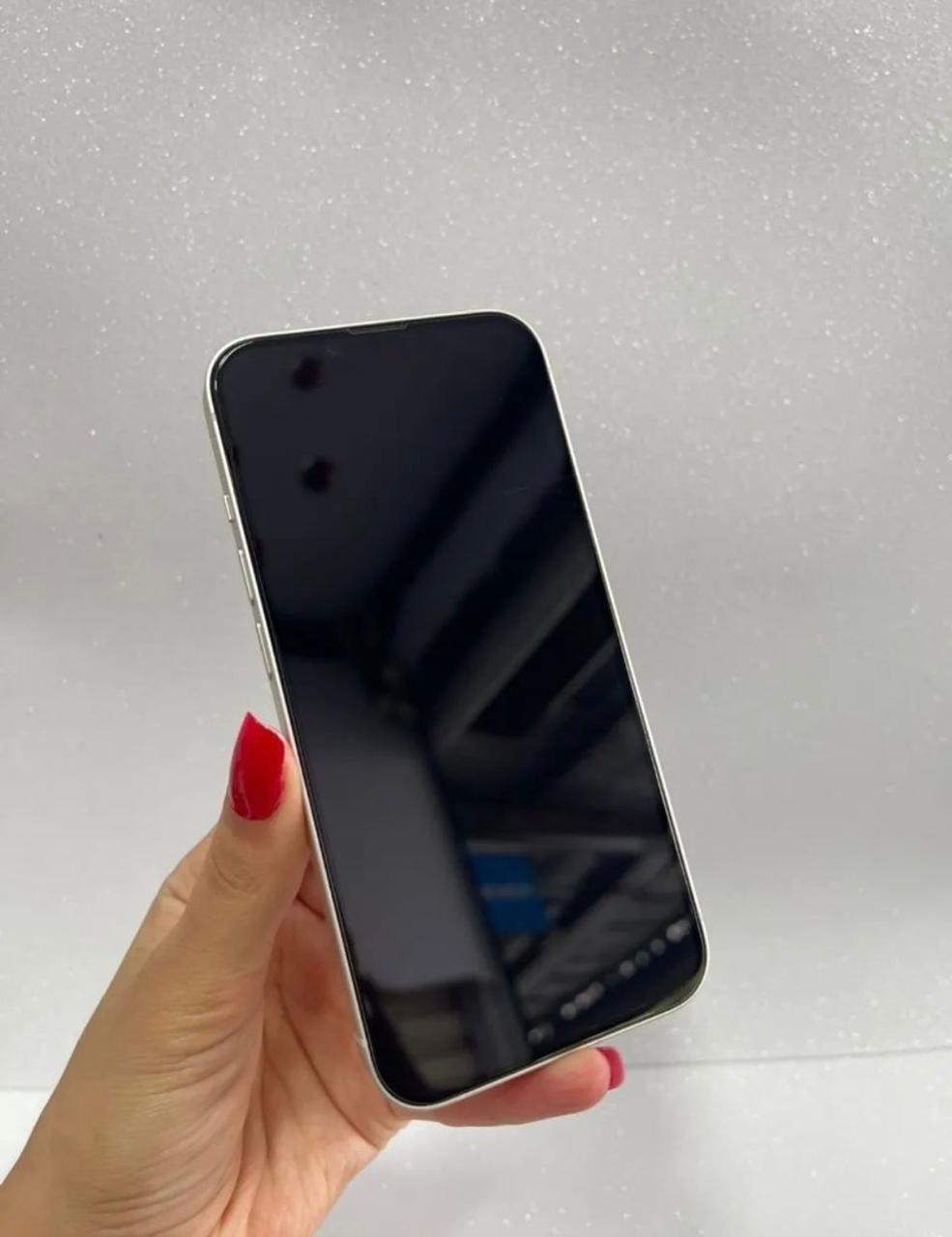 Iphone 14 - 3