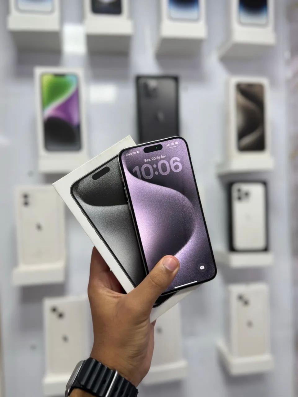 Iphone 15 Pro Max - 2