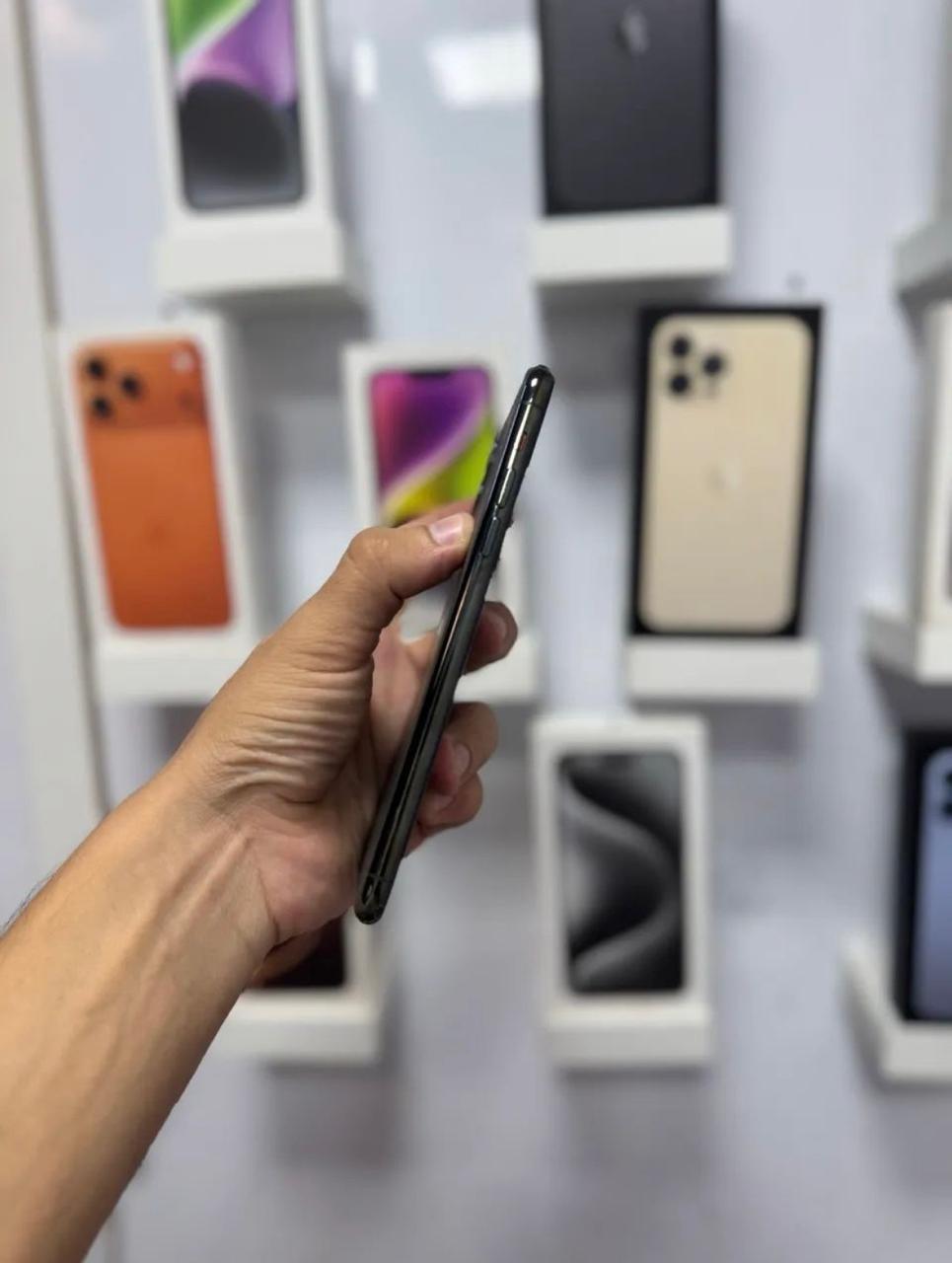 Iphone 11 Pro Max - 5