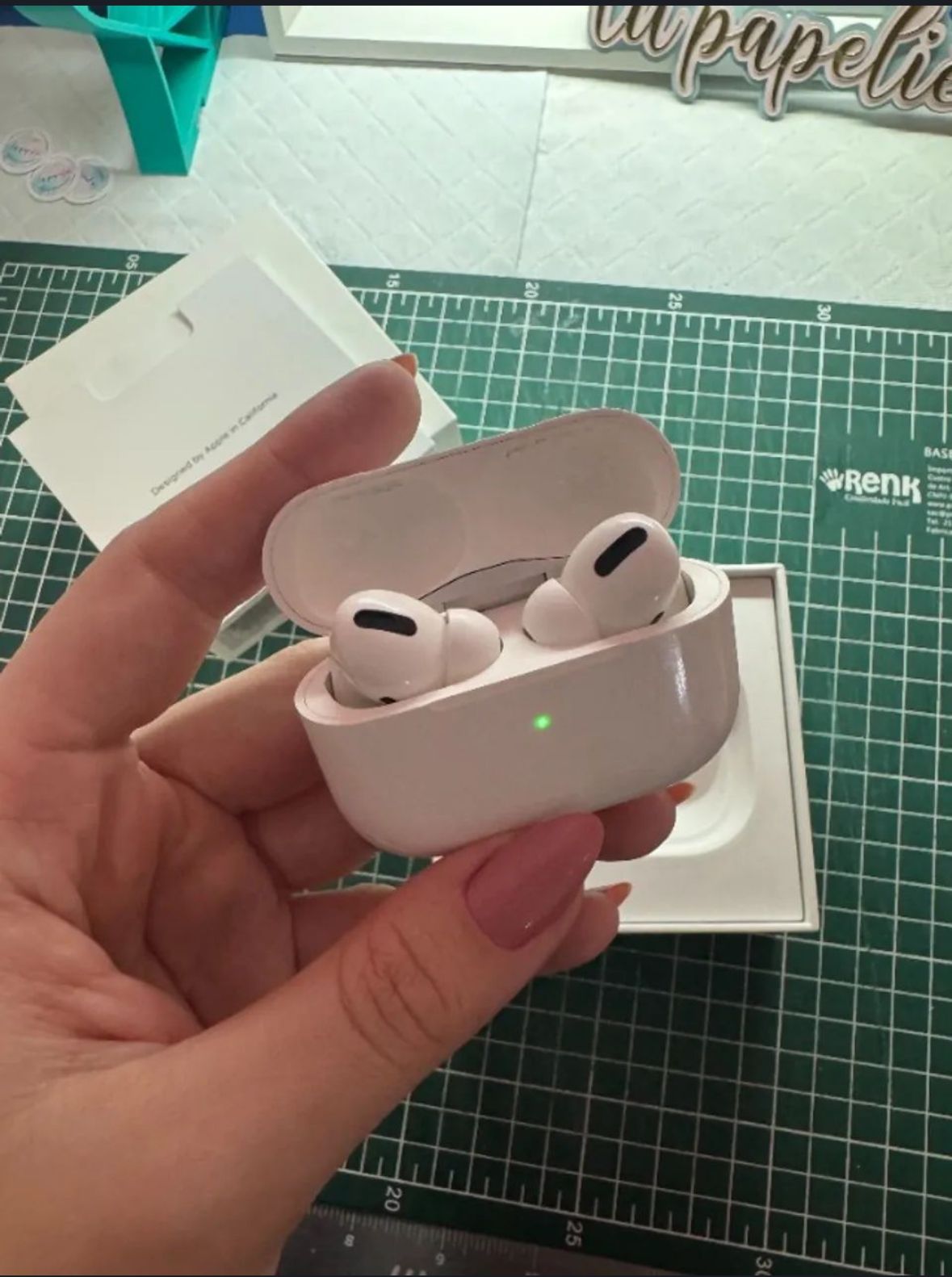 Airpods Pro 1 - 2