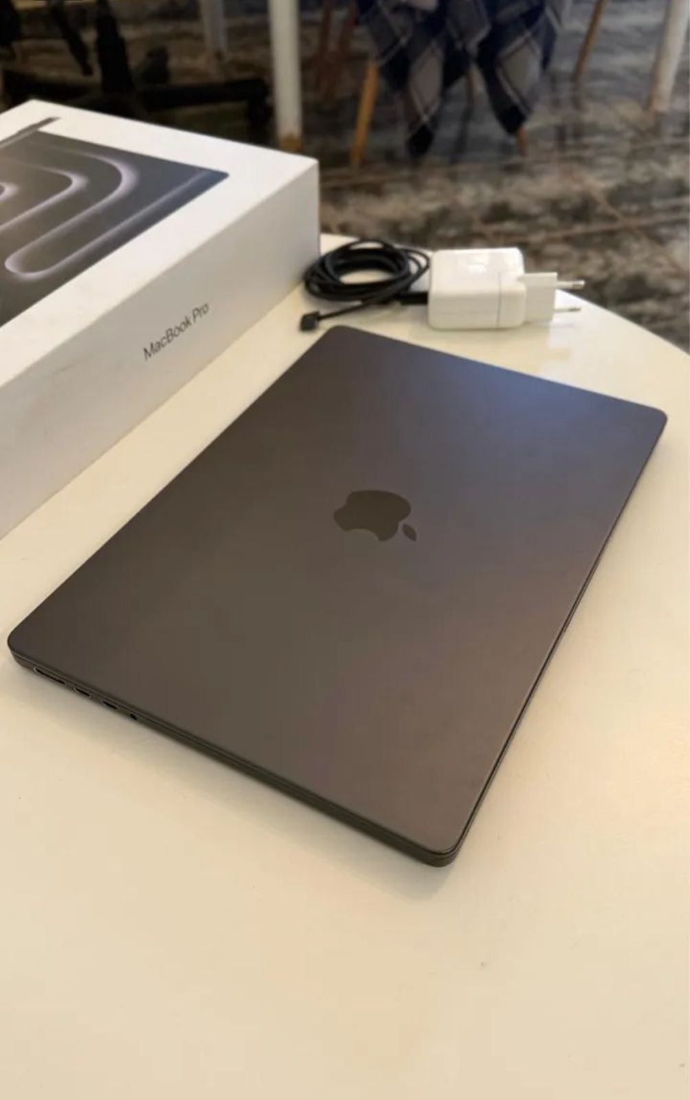 Macbook Pro - 3